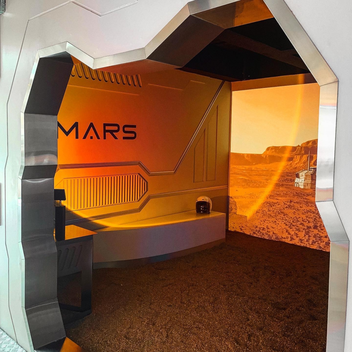 泰國清邁咖啡廳「MARS.cnx」