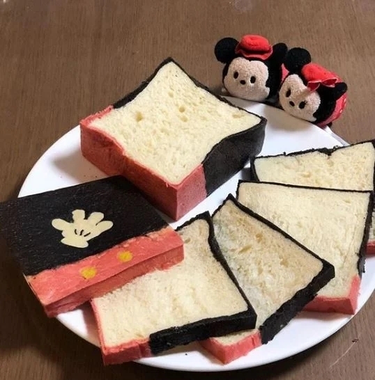 超可愛卡通吐司