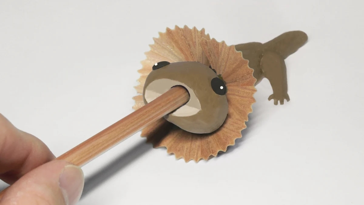 日本「傘蜥蜴削鉛筆機」推特爆紅