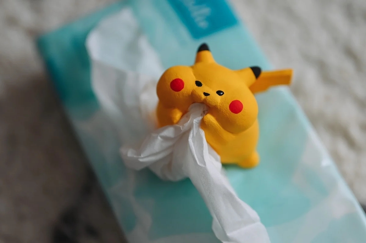 倉鼠皮卡丘吃衛生紙