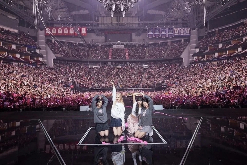 轉移到YG娛樂旗下廠牌The Black Label