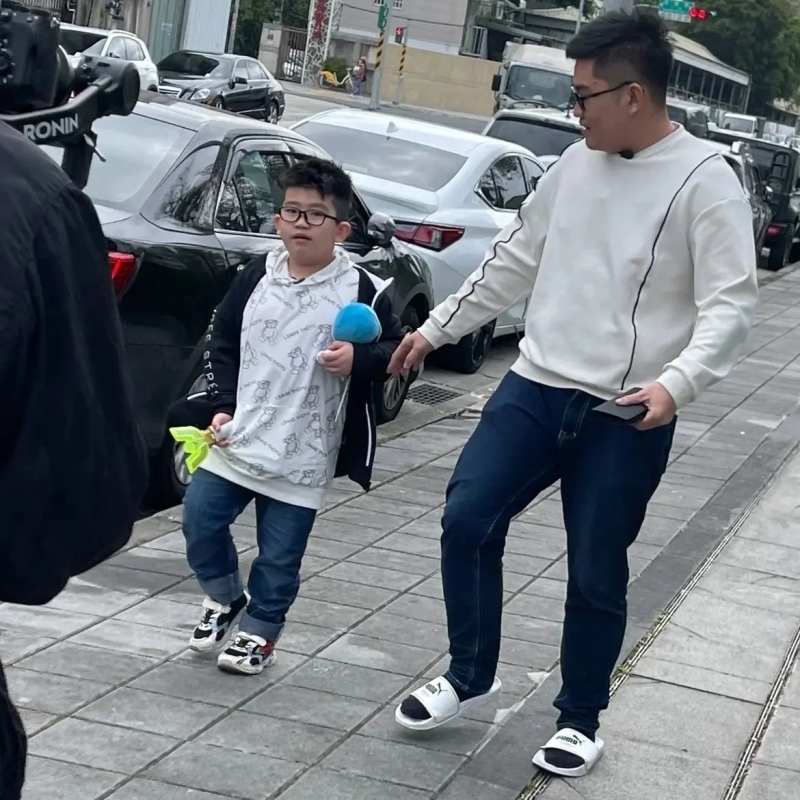 Joeman與「新豐街底迪」拍影片