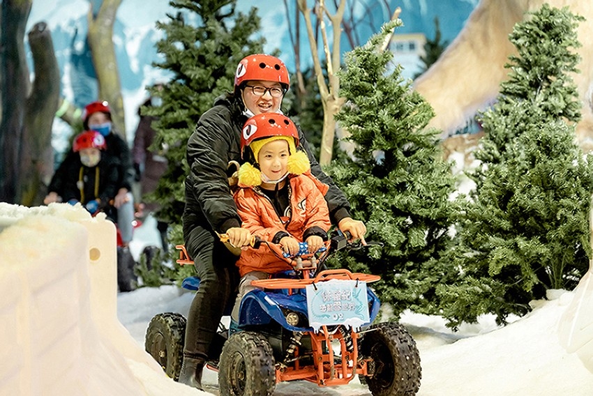 《侏羅紀X恐龍雪世界》