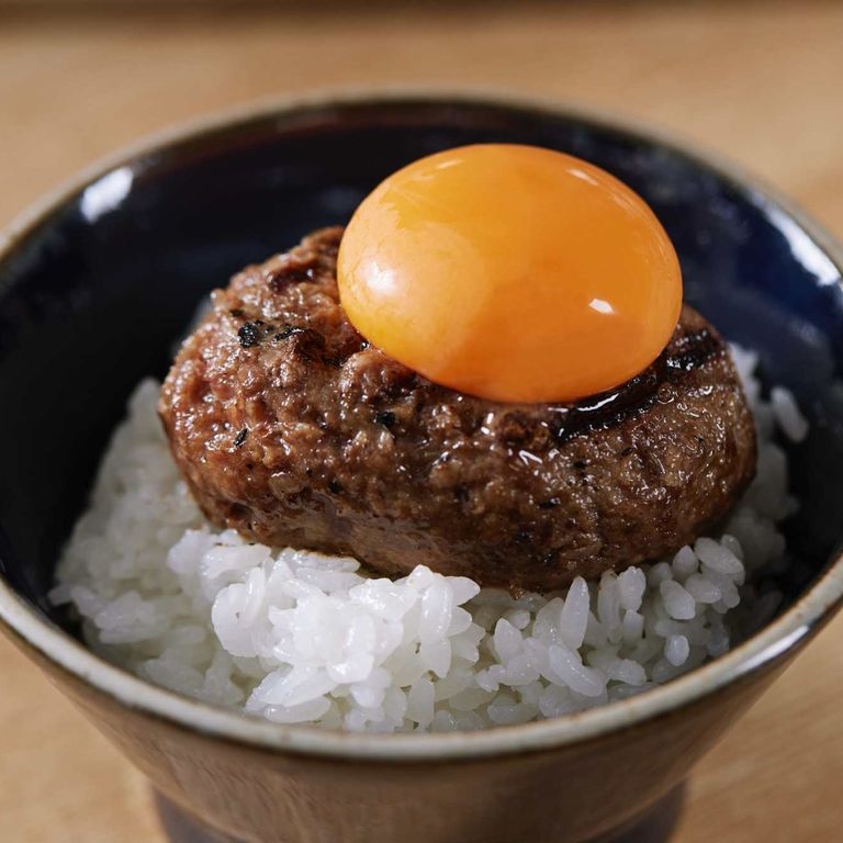 東京必吃「挽肉と米」炭烤漢堡排