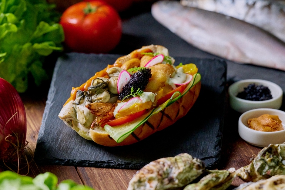 晶魚滿堂富蠔堡