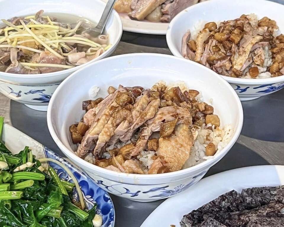 高雄小吃名店「鴨肉珍」