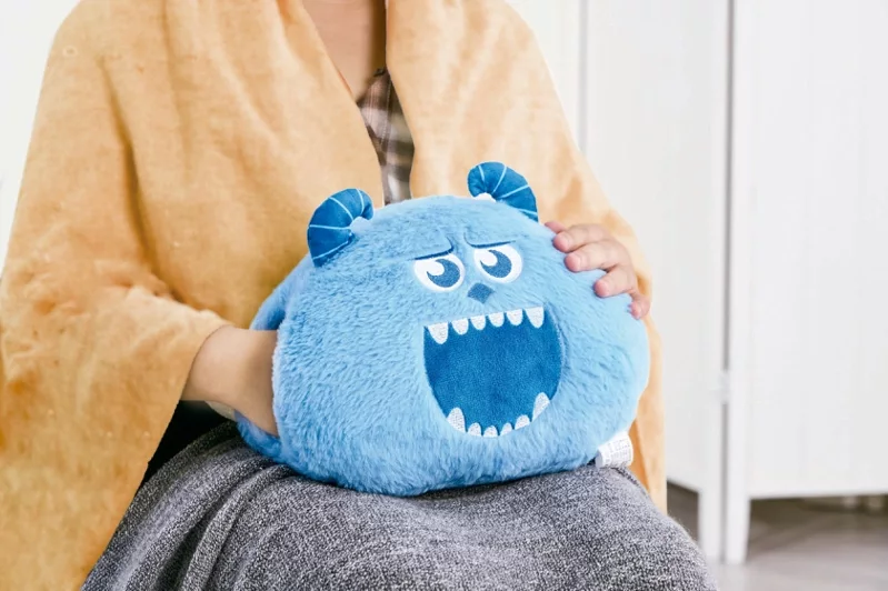 怪可愛的暖手枕