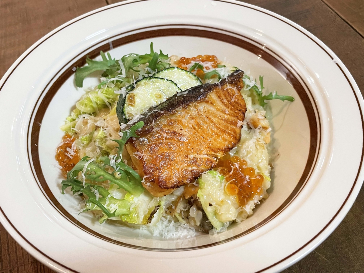 奶油白醬鮭魚親子燉飯