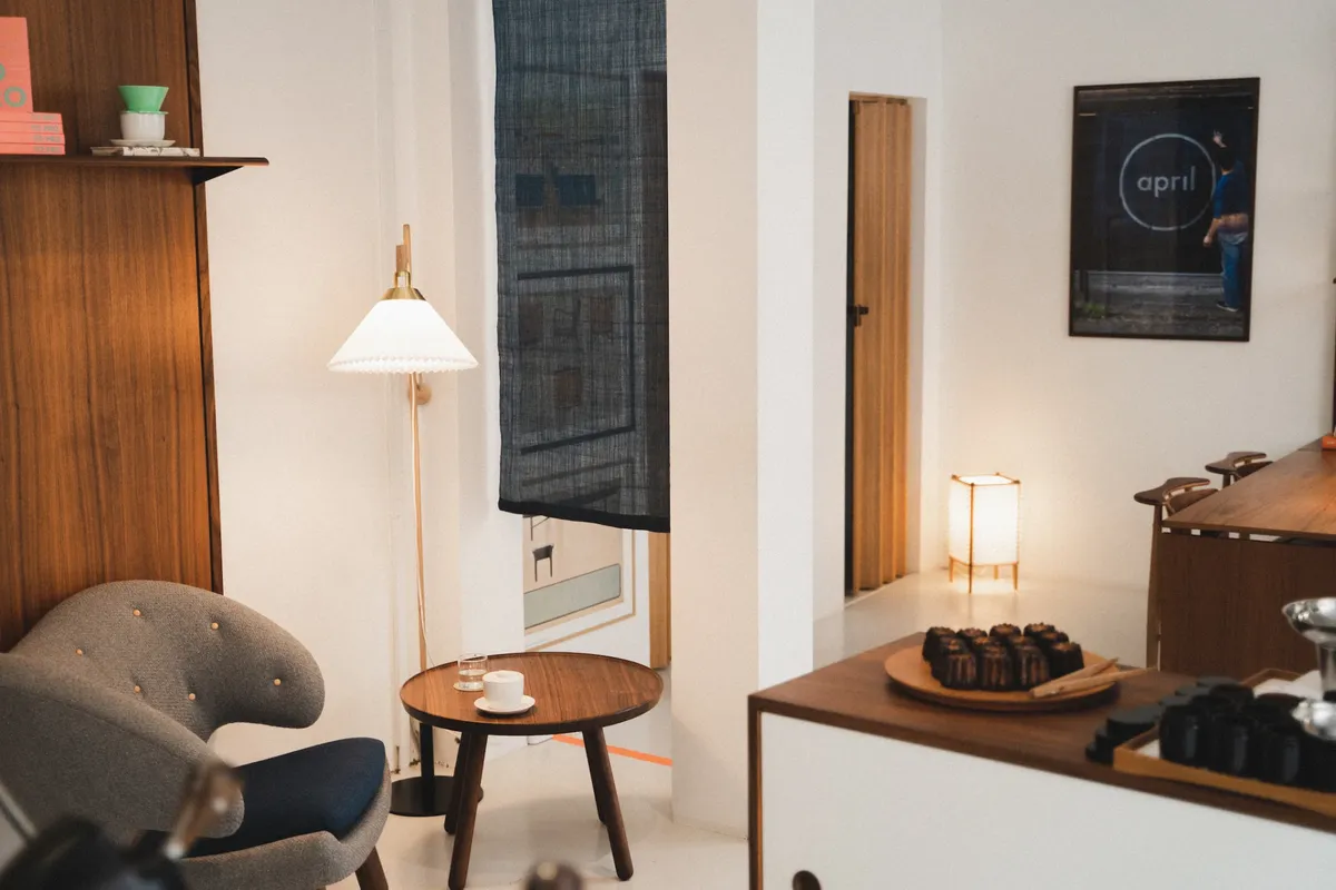 台北April Store精選了Finn Juhl三大經典之作