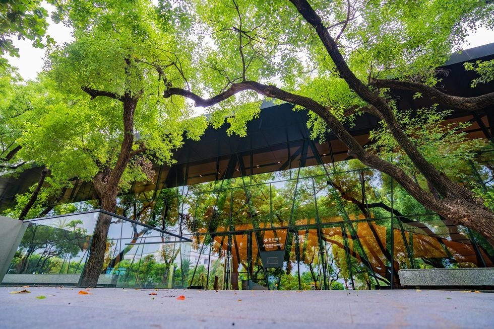 屏東縣立圖書館總館
