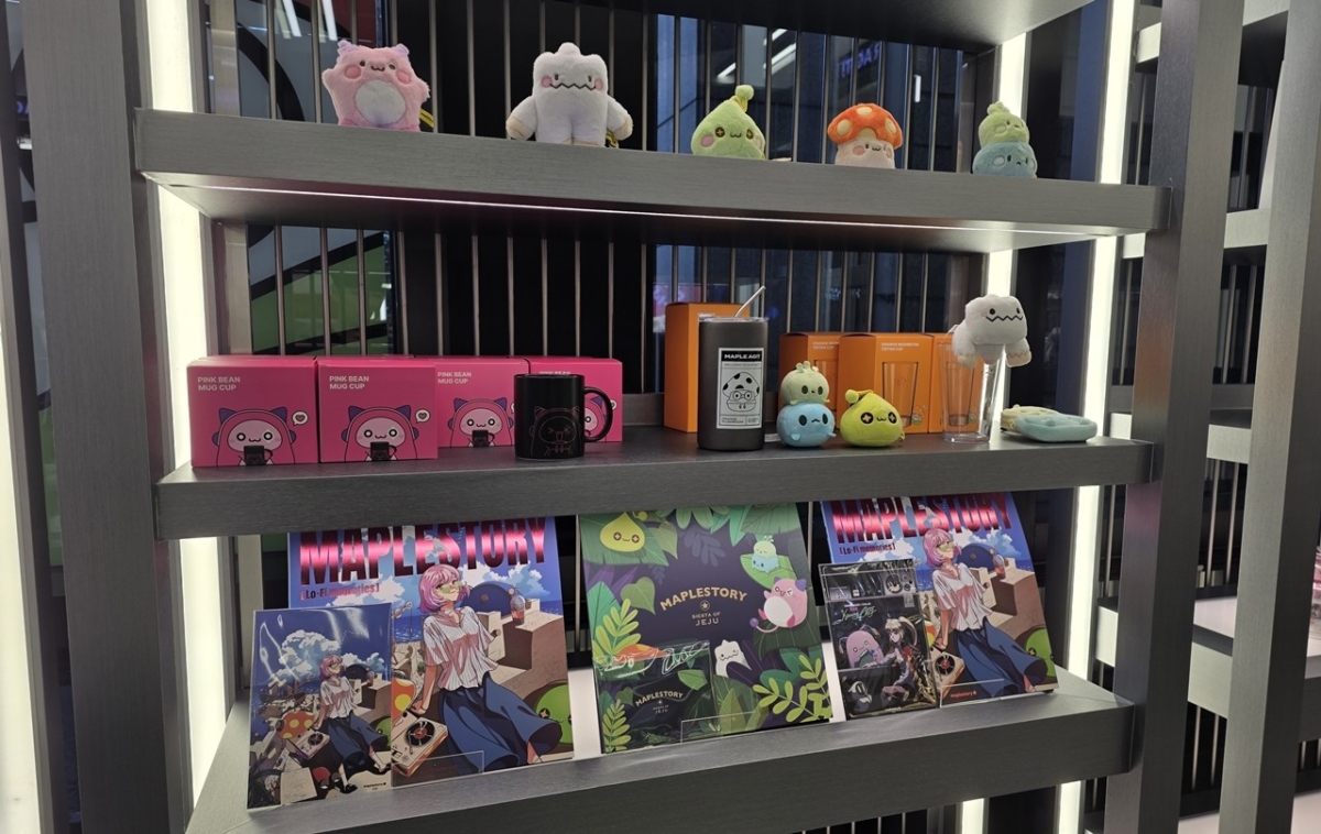 《楓之谷》周邊